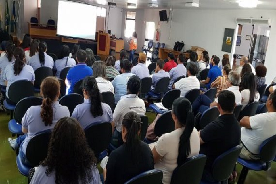 Agevisa capacita profissionais de saúde de Pimenteiras, Cerejeiras e Corumbiara em Emergência em Saúde Pública
