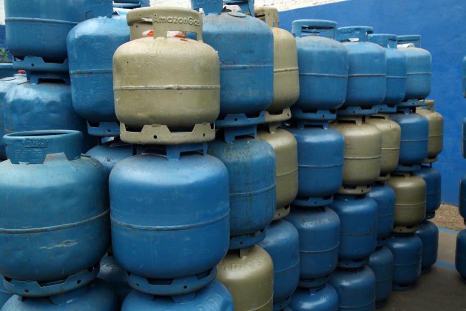 Preço de gás de cozinha já está mais caro nas distribuidoras