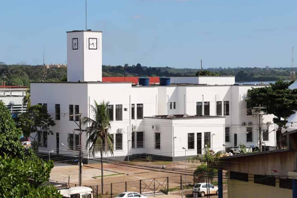 Prédio do Relógio da EFMM passa ser a nova sede da Prefeitura de Porto Velho