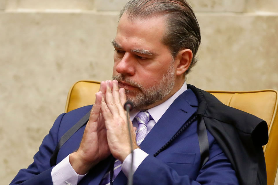 Toffoli suspende julgamento no STF que pode levar Collor à prisão